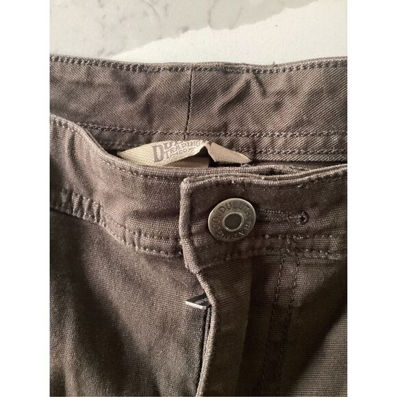 Duluth Trading Co Brown Canvas Cargo Shorts Sz 8 Stretch Womens - Picture 2 of 8